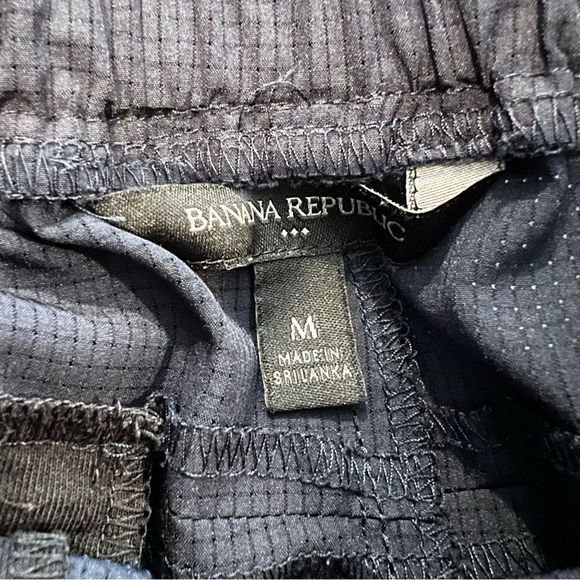 Banana Republic Slim Motion Tech Jogger Navy size M - Picture 9 of 10